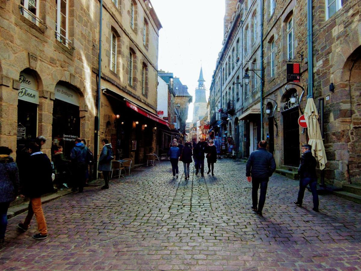 Gate House Lodge Dinan Dış mekan fotoğraf